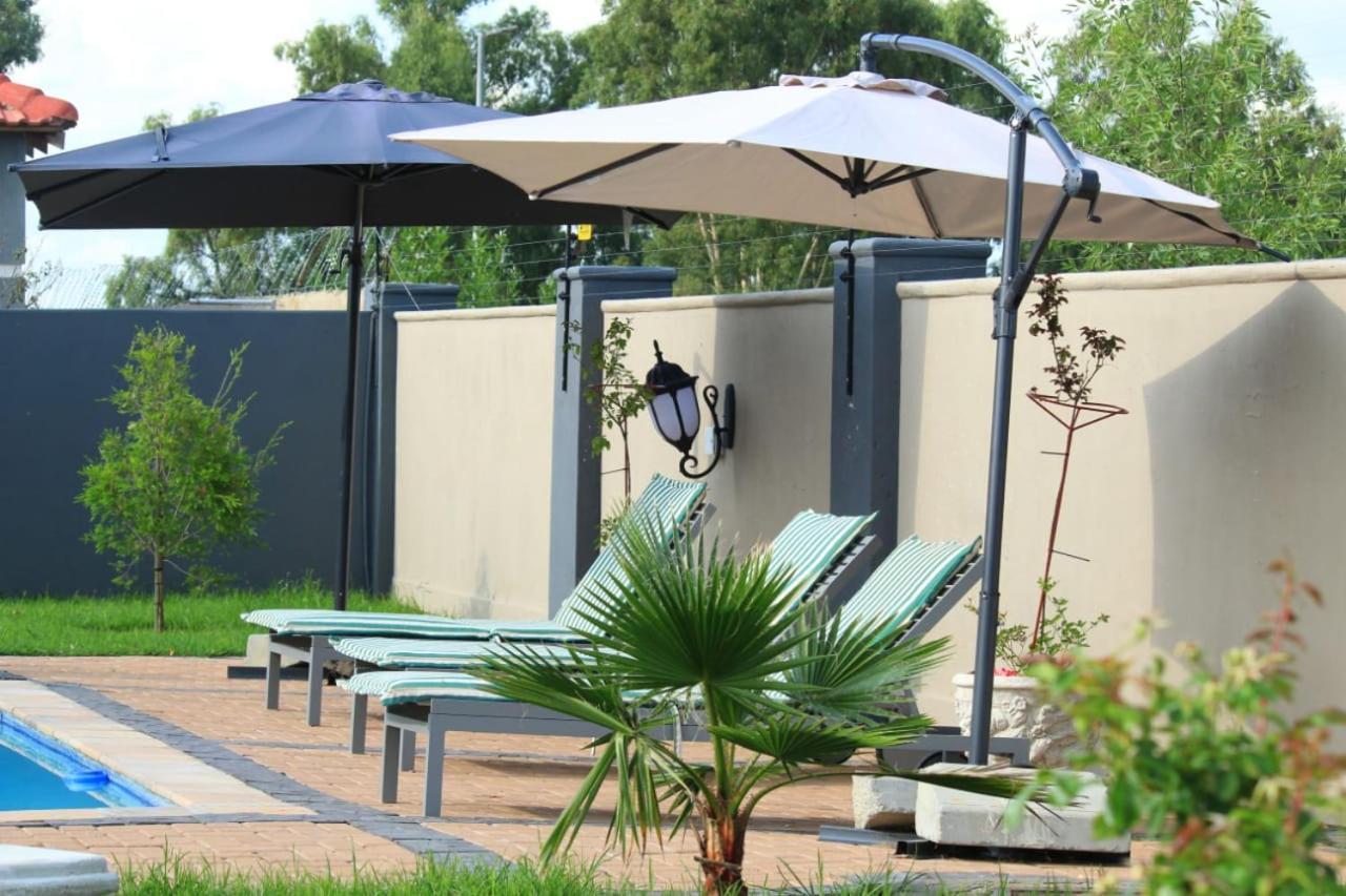 Tranquility Guesthouse Standerton Exteriör bild